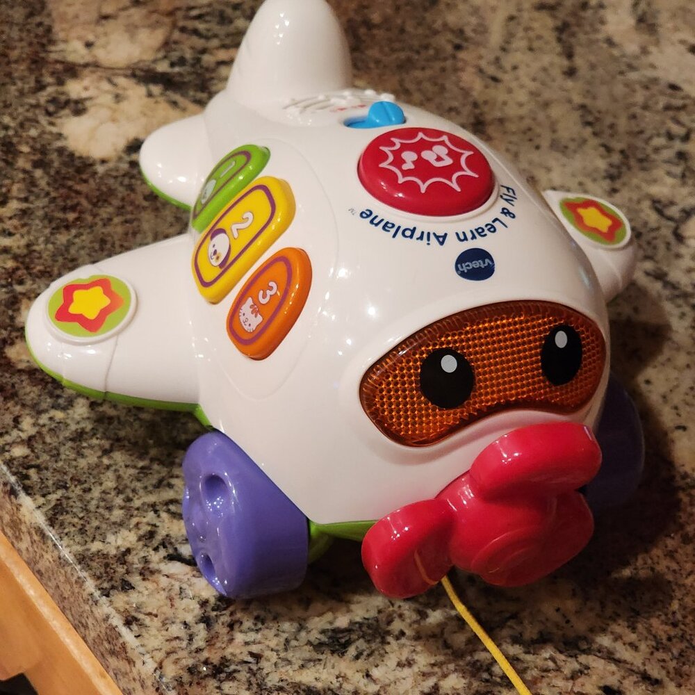 Vtech pull along plane